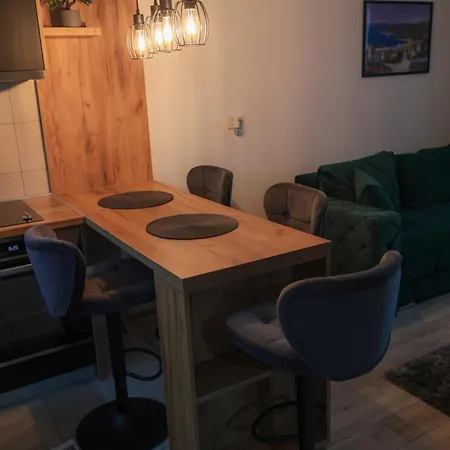 Zeus 아파트 야고디나